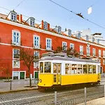 Amazing Castle Views In Historic Center Lisboa