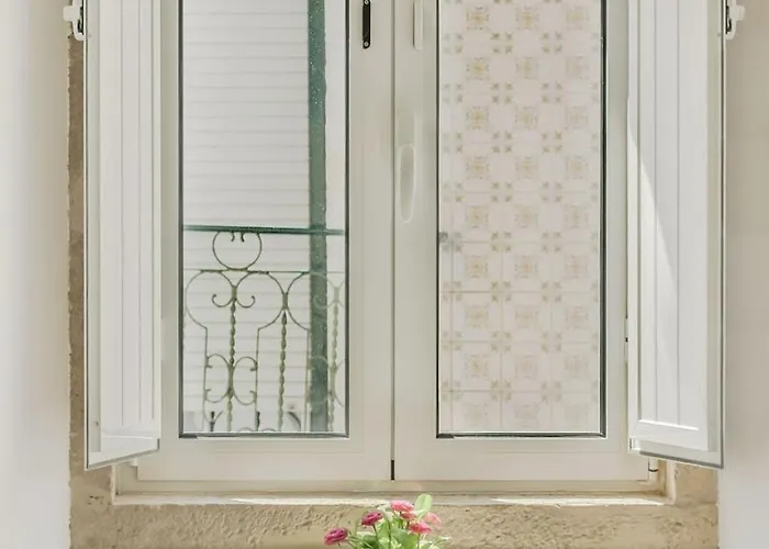 Amazing Castle Views In Historic Center