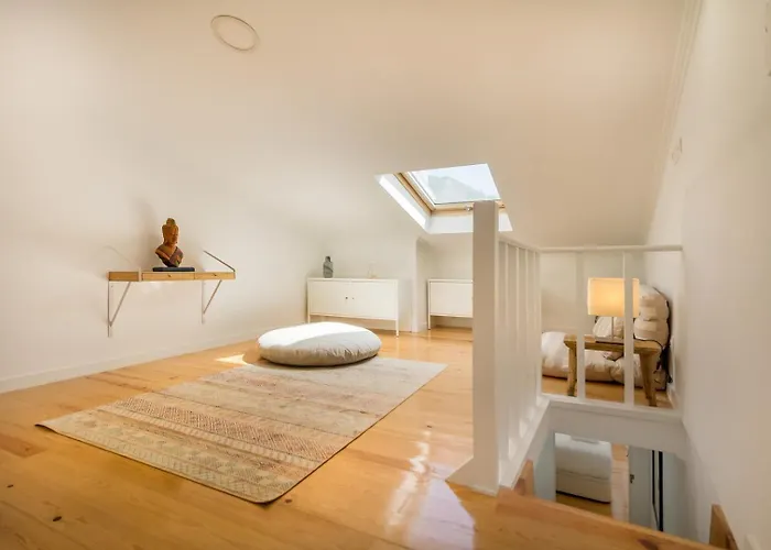 Amazing Castle Views In Historic Center