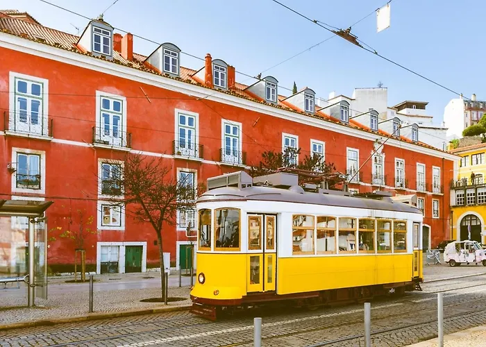 Amazing Castle Views In Historic Center Lisboa